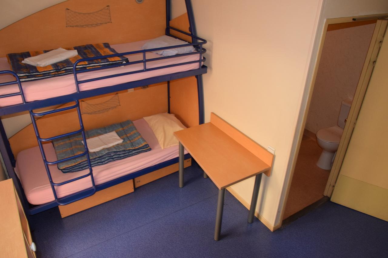 Auberge De Jeunesse Jas De Bouffan Aix-en-Provence Zimmer foto