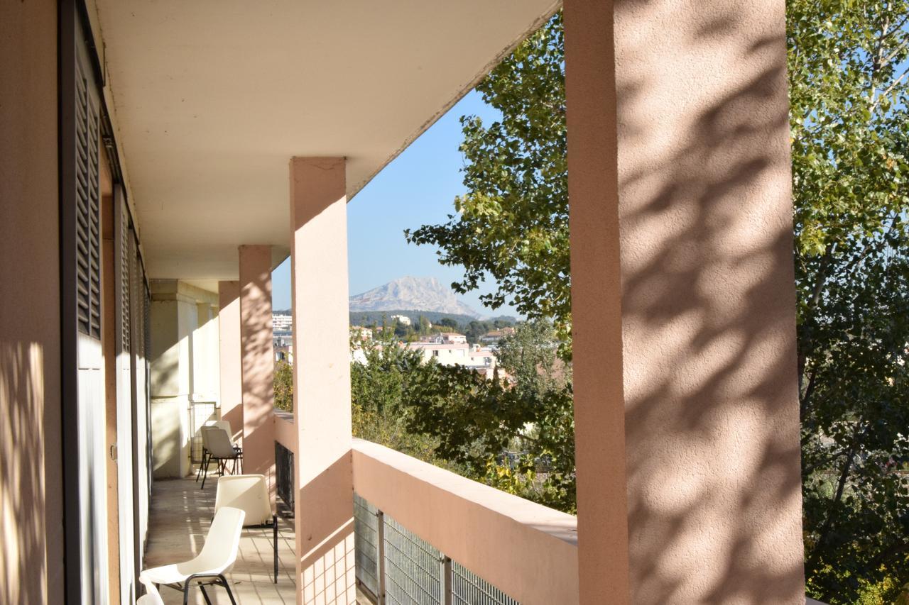 Auberge De Jeunesse Jas De Bouffan Aix-en-Provence Exterior foto